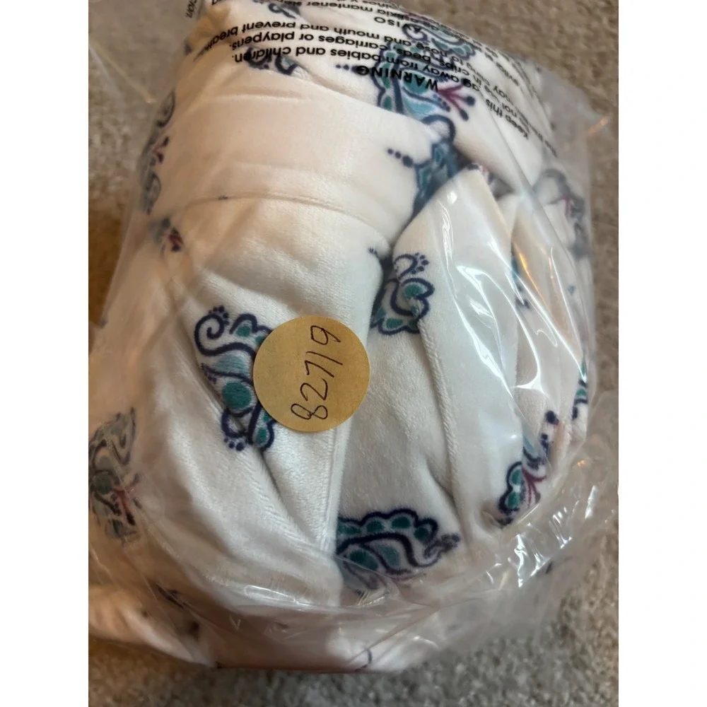 Croft & Barrow Pajama Pants XL White Medallion Print Soft Loungewear NWOT